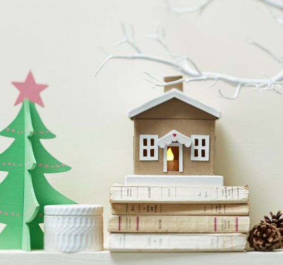 hobby_craft_0396_36.jpg?sw=554&q=85