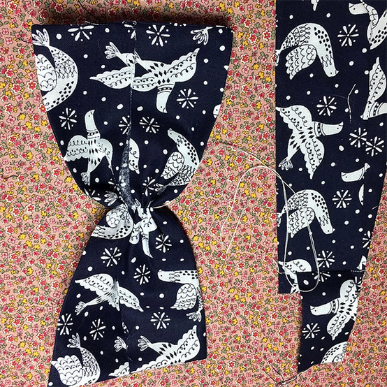 how-to-sew-a-christmas-wreath-25.png?sw=554&q=85