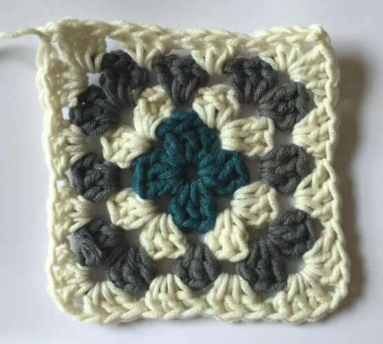 gs25.jpg?sw=554&q=85