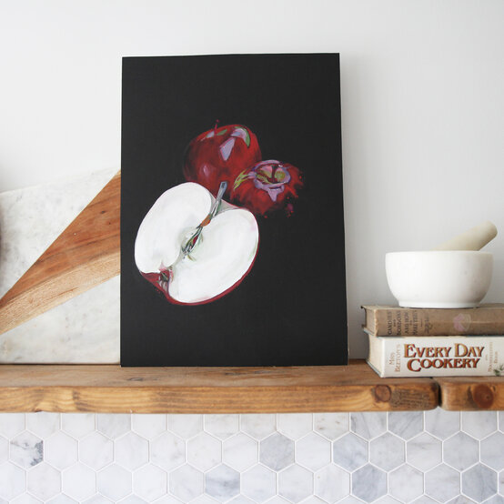 how-to-create-artwork-on-a-black-canvas_apple.jpg?sw=554&q=85