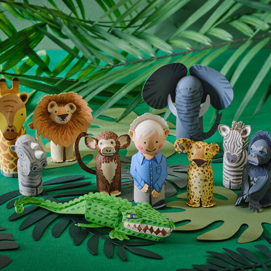 idea_indoor-activities-for-kids_dolls.jpg?sw=554&q=85