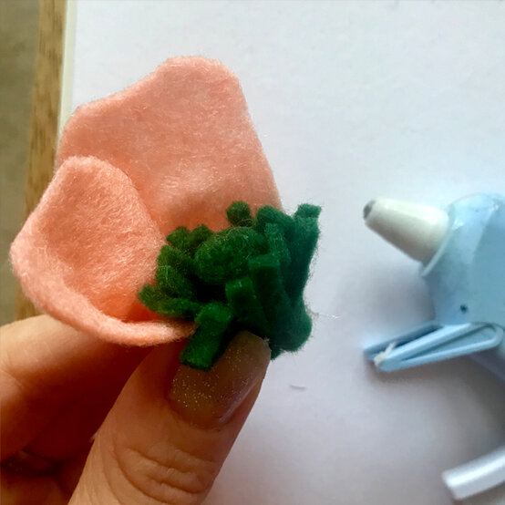 japanese-flowers-4.jpg?sw=554&q=85