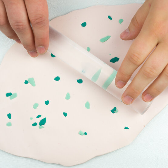 how-to-make-a-terrazzo-plant-pot-with-fimo_step5_sq_2.jpg?sw=554&q=85