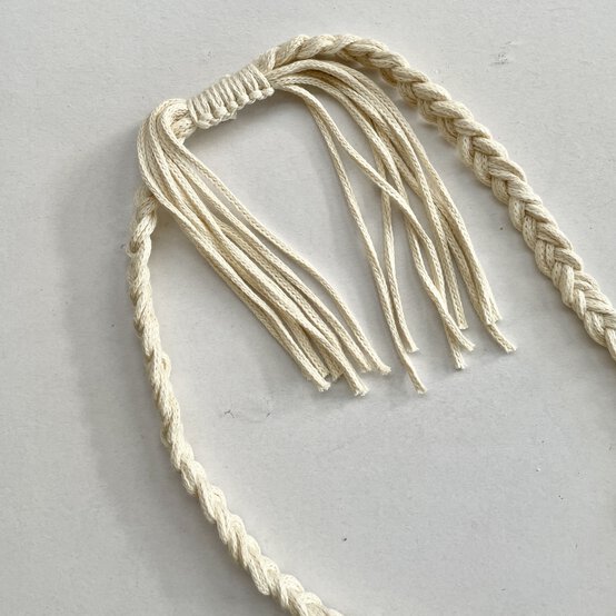 how_to_make_a_macrame_onion_holder_step-22.jpg?sw=554&q=85