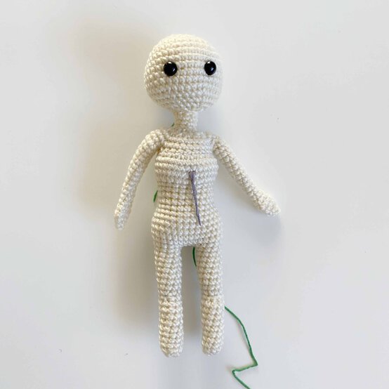 Idea_how-to-make-amigurumi-dolls_maddison3.jpg?sw=554&q=85