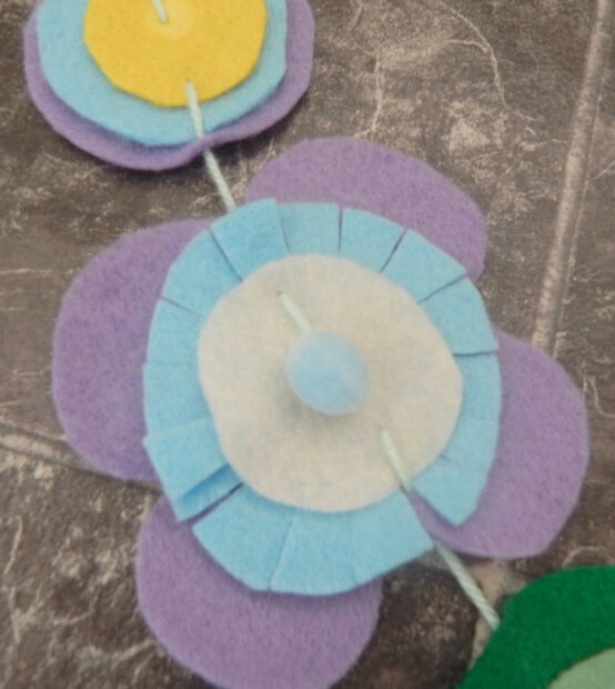 garland-9.jpg?sw=554&q=85