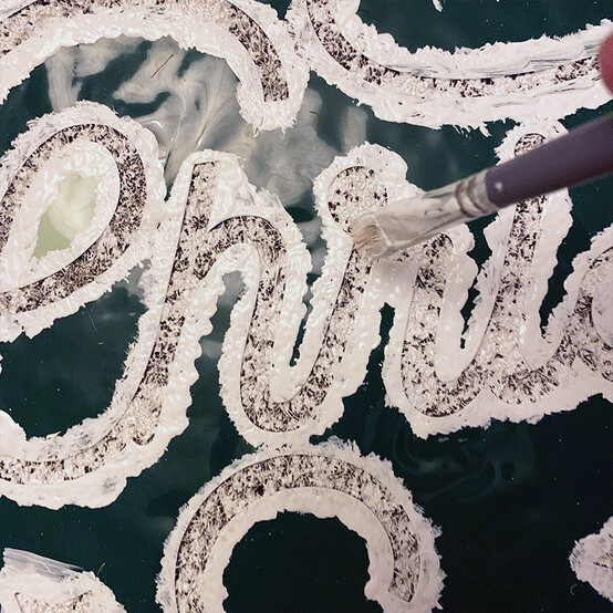 cricut_how-to-make-a-personalised-door-mat_step8.jpg?sw=554&q=85