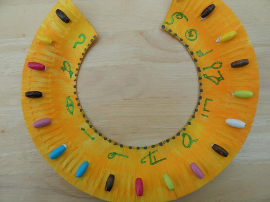 egyptian-neck-plate-progress-3.jpg?sw=554&q=85