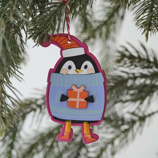 foam%2Dpenguin%2Ddec.jpg?sw=554&q=85