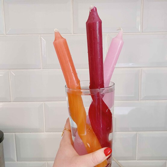 hctwistcandle-4.jpg?sw=554&q=85