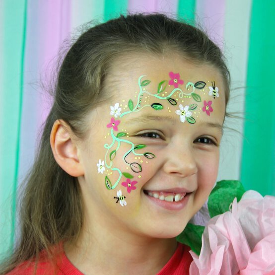 Idea_festival-face-paint-ideas-design-2_step3.jpg?sw=554&q=85