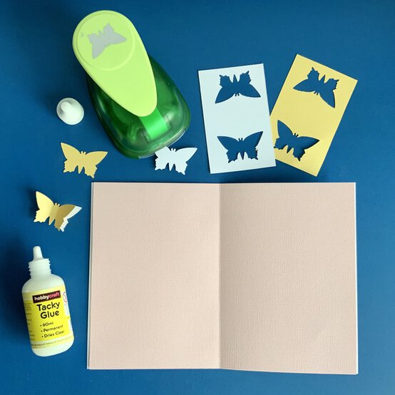 mothersdaypop-upflowercard2.jpg?sw=554&q=85