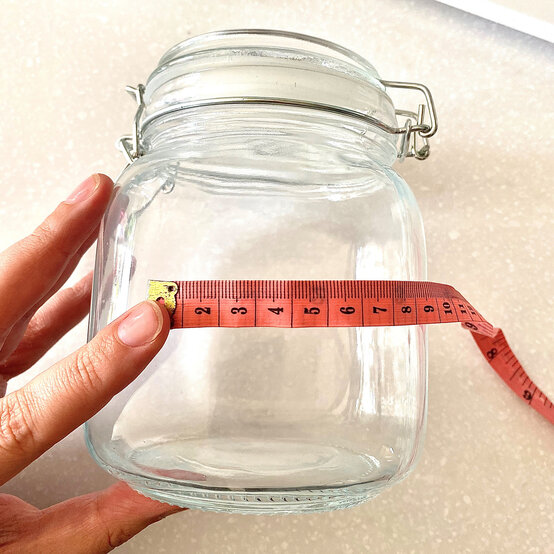 toiletry-jars_5.jpg?sw=554&q=85