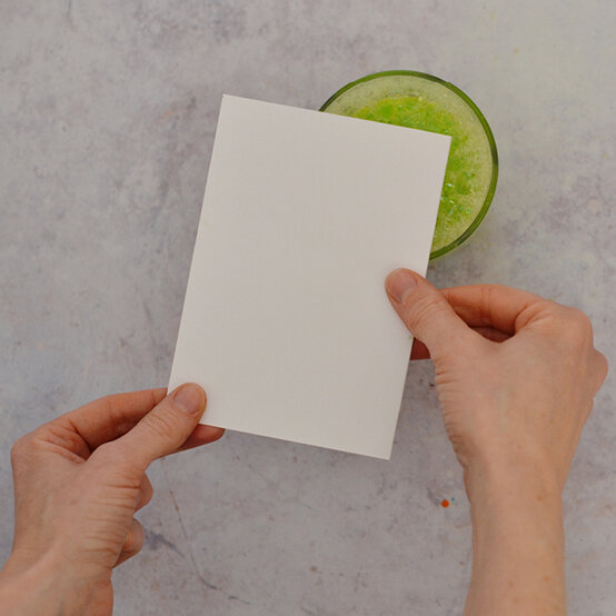 bubble_printing_thank_you_card_paper_step_4.jpg?sw=554&q=85