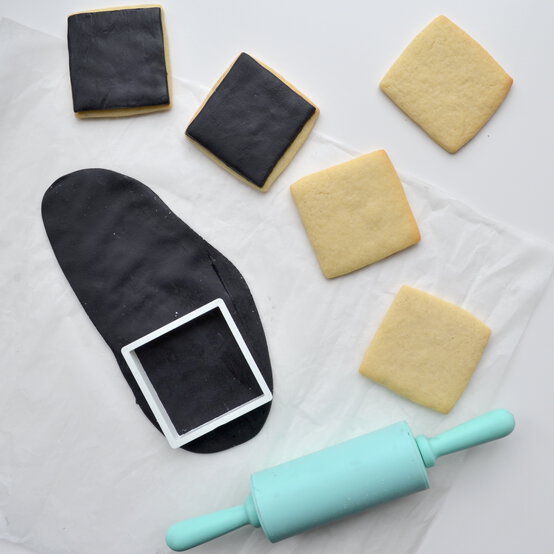 eid_biscuits_6.jpg?sw=554&q=85