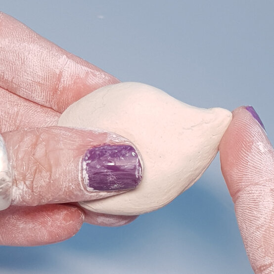 Idea_how-to-make-a-yarn-bowl-with-air-drying-clay_step5c.jpg?sw=554&q=85