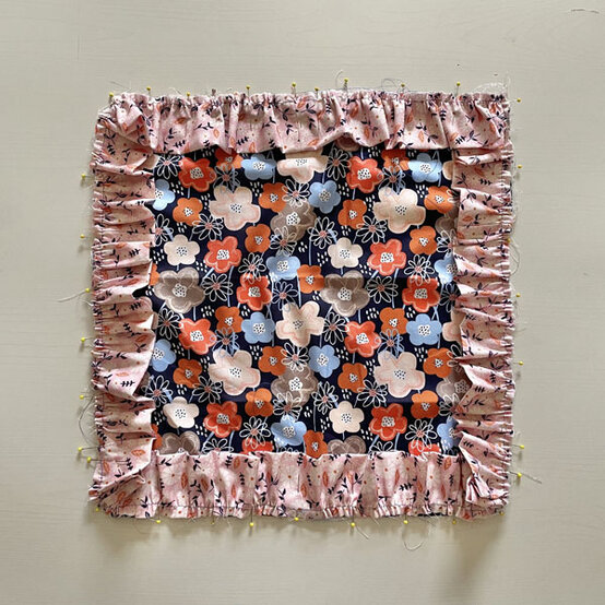 ideas_how-to-sew-a-ruffle-cushion_step-6b.jpg?sw=554&q=85