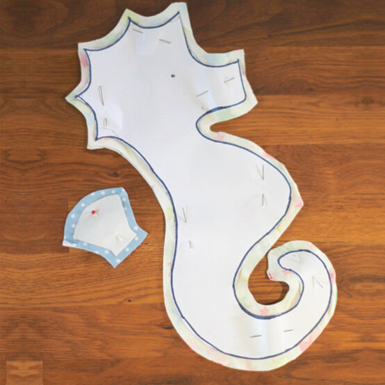 seahorse-rattle_step2.jpg?sw=554&q=85
