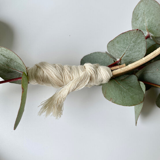 xmasmacramewreath_step-20.jpg?sw=554&q=85