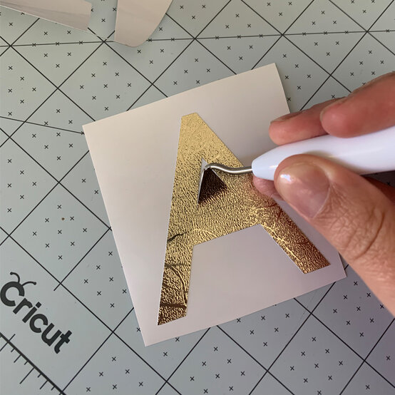 personalised-mug_step10.jpg?sw=554&q=85