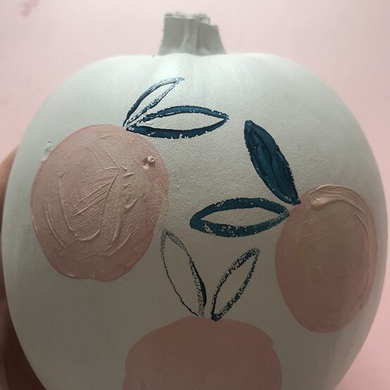 autumnal-painted-pumpkins-3-600x600.jpg?sw=554&q=85