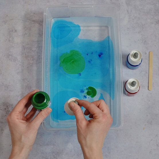 how_to_make_mermaid_party_bags_occasions_party_step2.jpg?sw=554&q=85