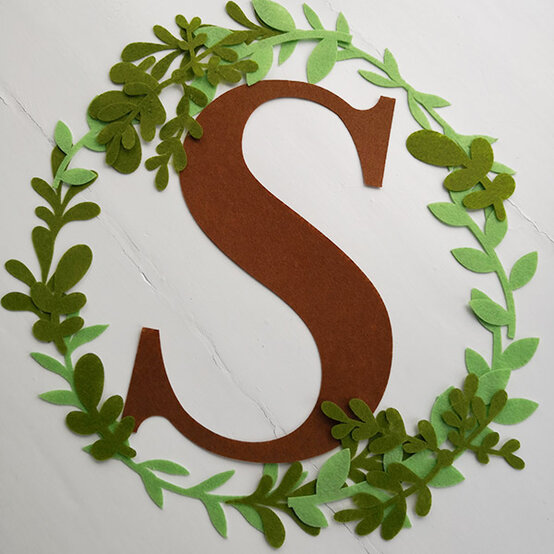 personalised-cushion-cover-step-15.jpg?sw=554&q=85