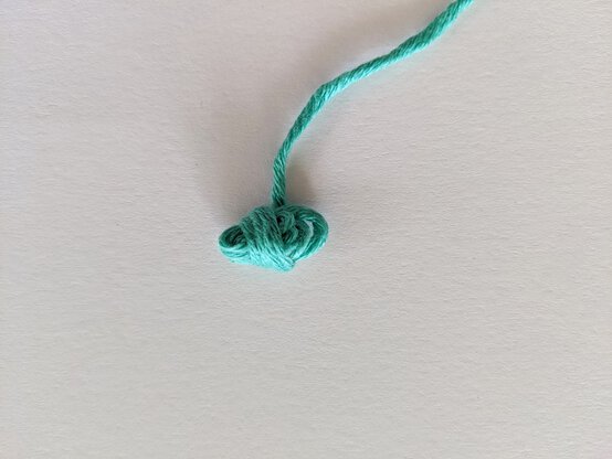 favourite_grandma_frame_wool_5.jpg?sw=554&q=85