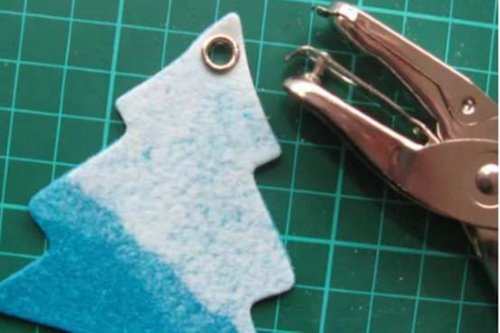 fimo-leather-effect-tree-11.png?sw=554&q=85