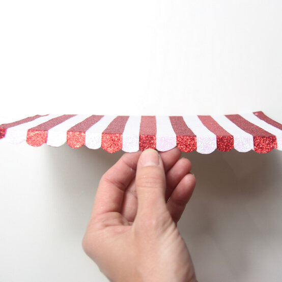 lbd-ice-cream-stand-10.jpg?sw=554&q=85