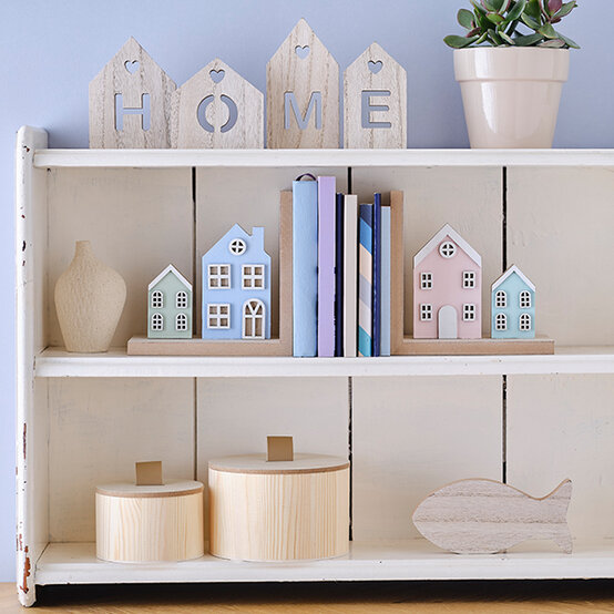 ideas%5Feasy%2Dhome%2Ddecor%2Dprojects%2Dto%2Dmake%5Fhouse%2Dbookends.jpg?sw=554&q=85