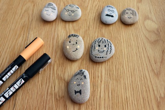 family_pebble_tree_marker_2.jpg?sw=554&q=85