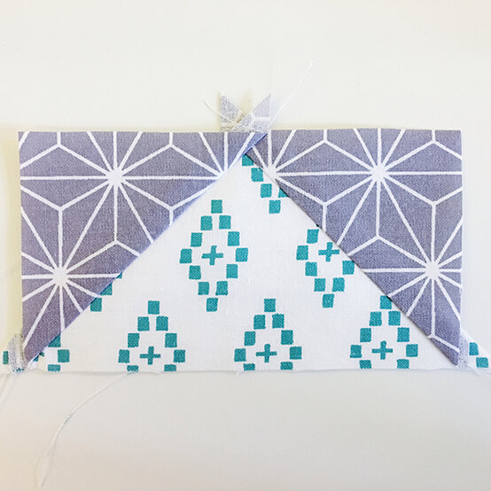 scandi-flyinggeese-quilt-fig-7.jpg?sw=554&q=85