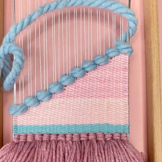 Learn_to_Weave_Soumak_4.jpeg?sw=554&q=85