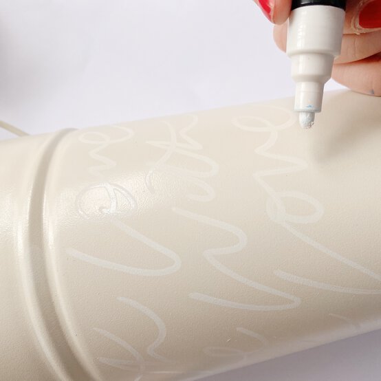 3-ways-to-decorate-vases-15.jpg?sw=554&q=85