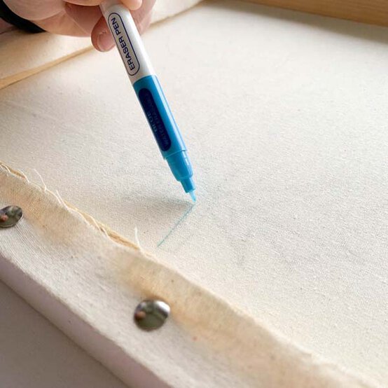 ideas%5Fhow%2Dto%2Dmake%2Dautumn%2Dpunch%2Dneedle%2Dcoasters%5Fstep%2D2c.jpg?sw=554&q=85