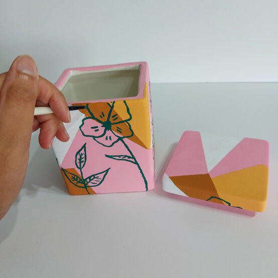 storage-pot_step5.jpg?sw=554&q=85