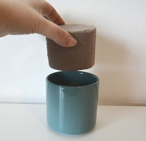 cricut_how_to_make_a_paper_calathea_ornata_plant_step13.jpg?sw=554&q=85