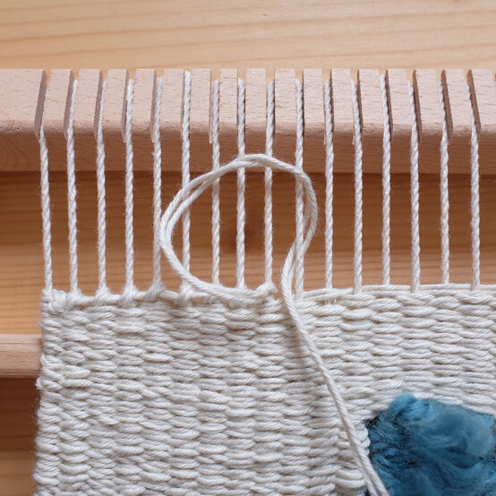 29_xmas_weave.jpg?sw=554&q=85