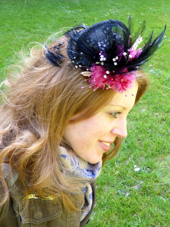 the-finished-fascinator.jpg?sw=554&q=85