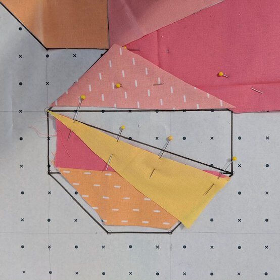 Bunny_quilt_joinng_fabric_step%203.jpeg?sw=554&q=85