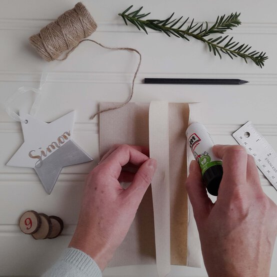 paper-bag-step-3.jpg?sw=554&q=85