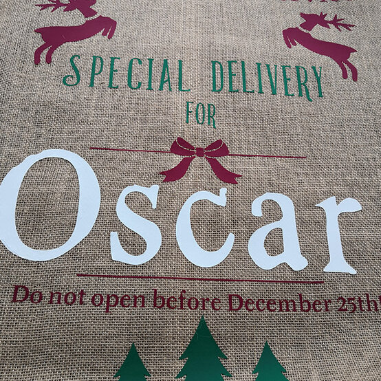 personalised-santa-sack-step-27-3.jpg?sw=554&q=85