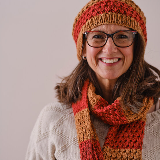 idea_knitwear-ideas-to-make-this-autumn_scarf.jpg?sw=554&q=85