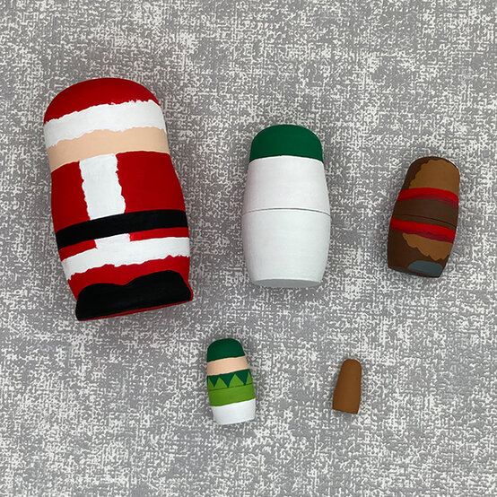 ideas_how-to-decorate-christmas-nesting-dolls_step-2.jpg?sw=554&q=85