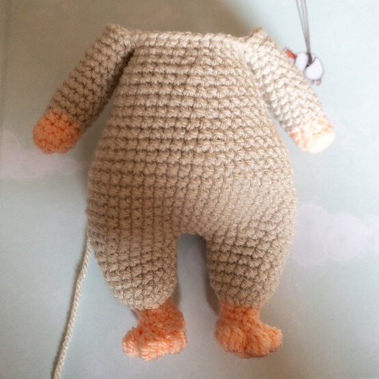 How_to_Crochet_Maud_the_Guinea_Pig_body_4.jpeg?sw=554&q=85
