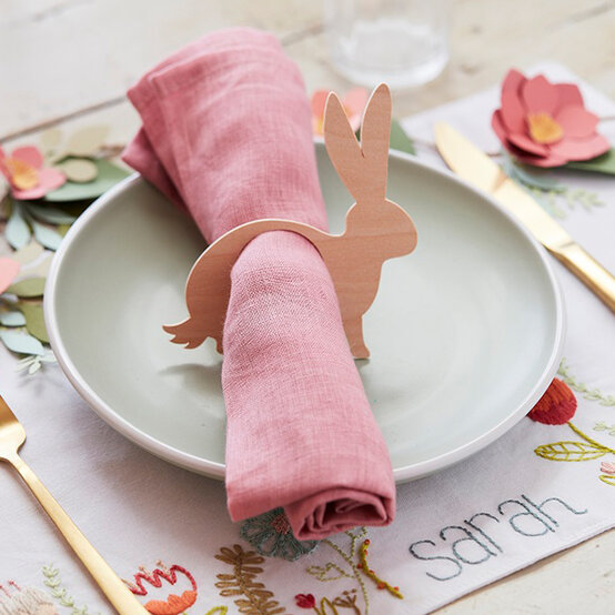 cricut-rabbit-napkin-rings.jpg?sw=554&q=85