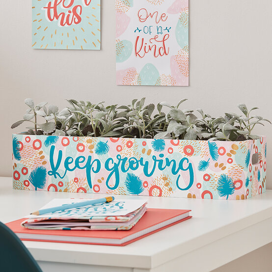 personalised-home-office-decor_planter_hero.jpg?sw=554&q=85