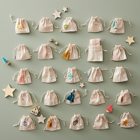 iron-on-advent-calendar-bags.jpg?sw=554&q=85
