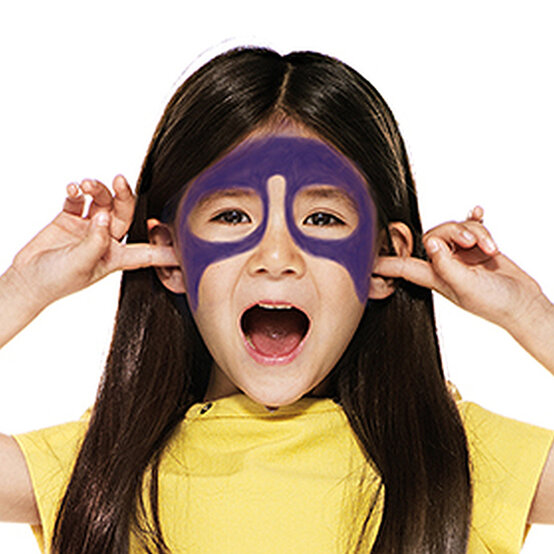 snazaroo-world-book-day-bagheera-step1.jpg?sw=554&q=85